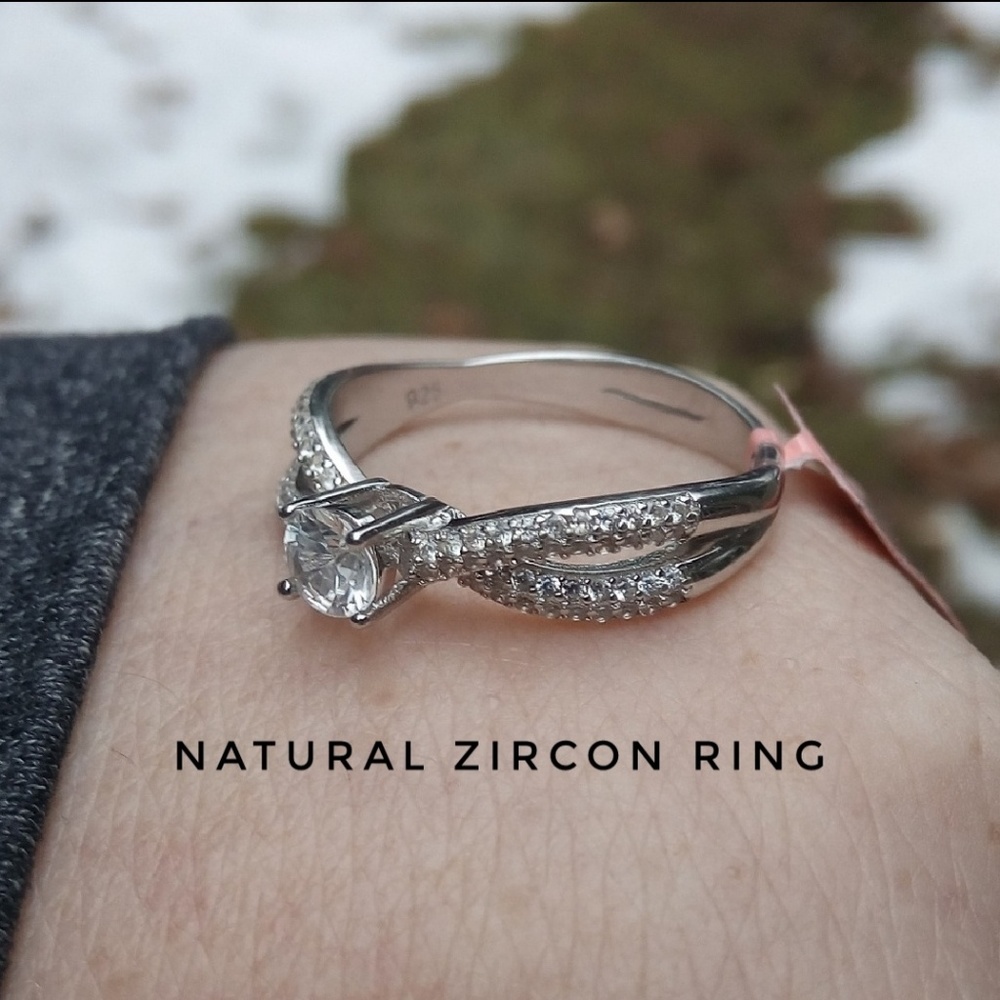 Natural Zircon Ring - Picture 1 of 2